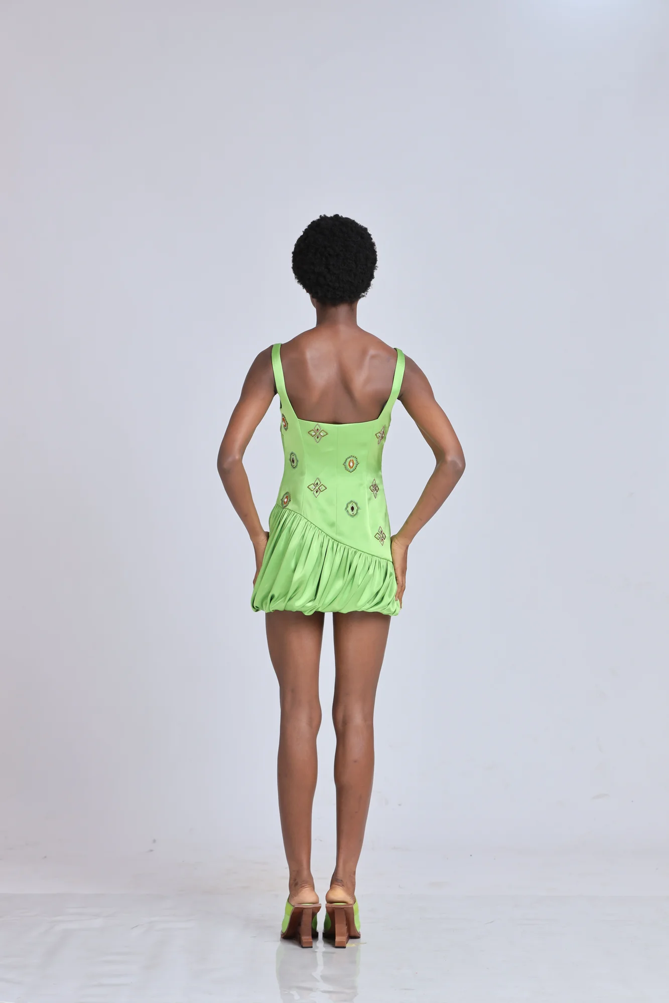 AH Look 10 thumbnail 5