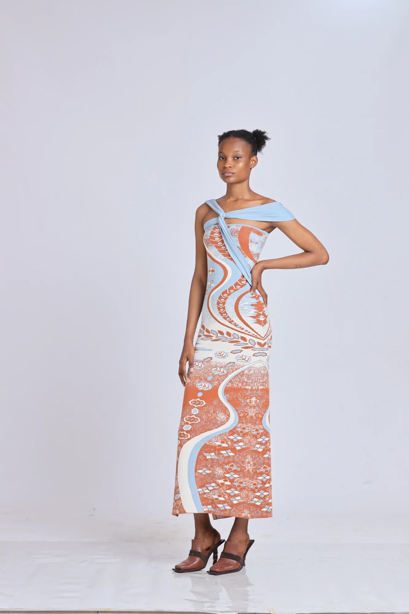 AH Look 17 thumbnail 2