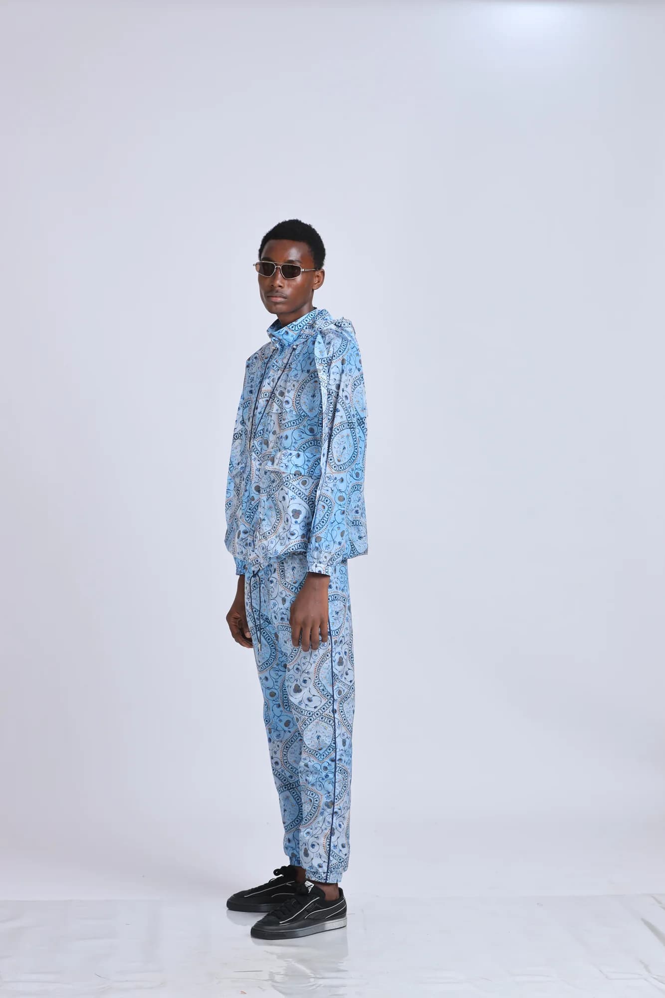 AH Look 3 thumbnail 2