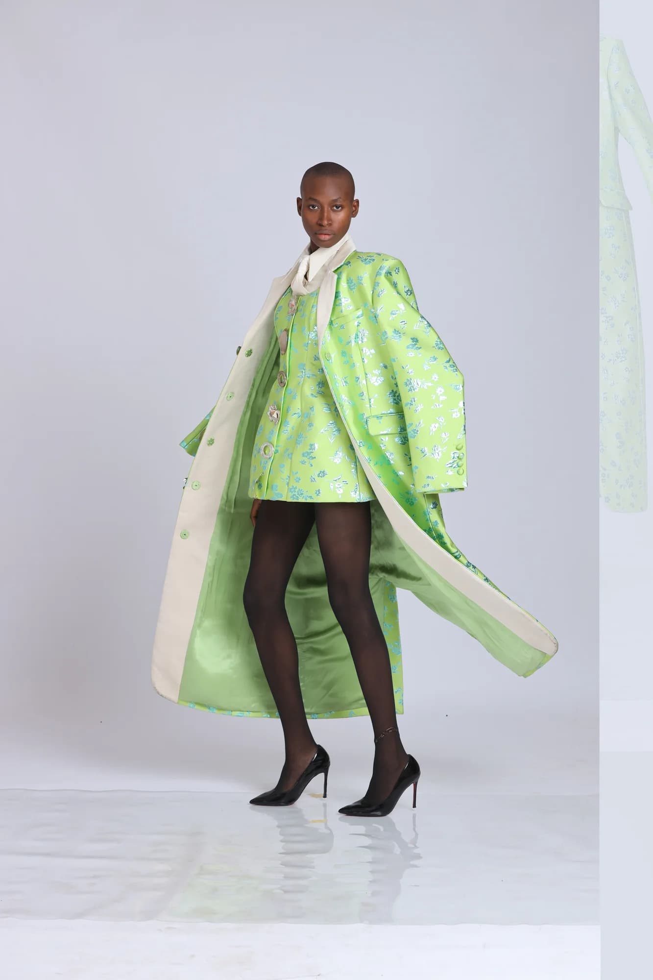 CH Look 25 thumbnail 3