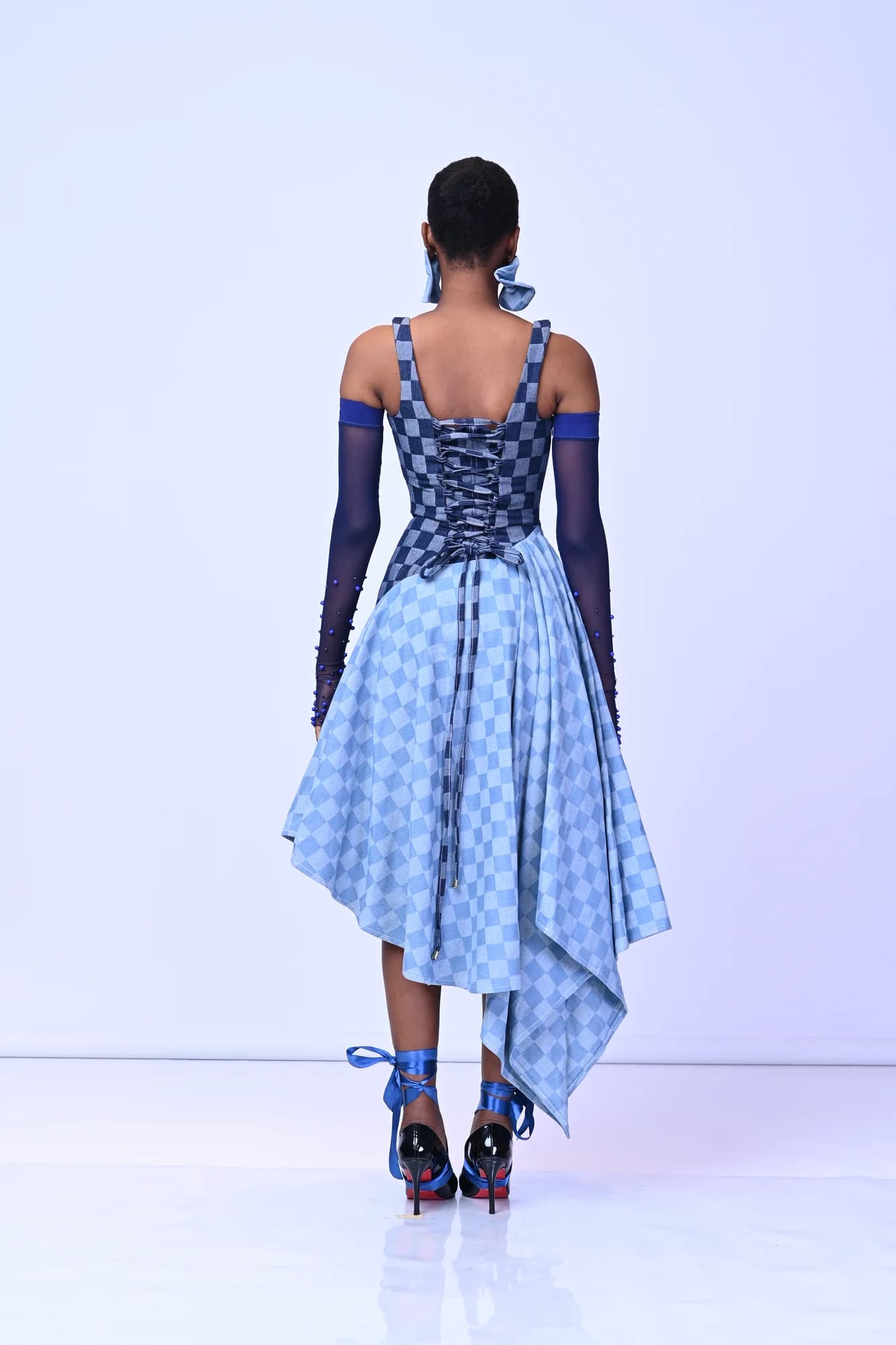 JB Look 15 thumbnail 3