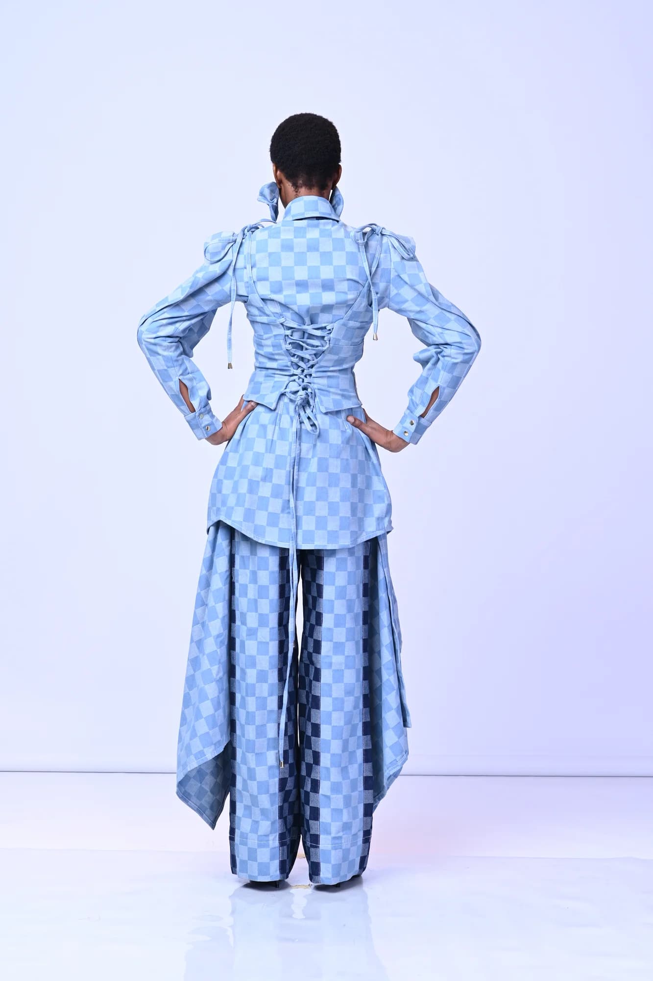 JB Look 12 thumbnail 3