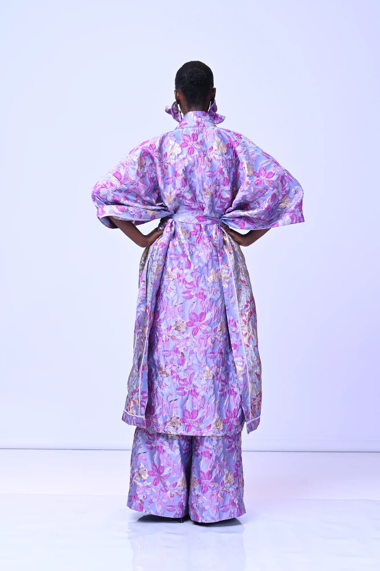 JB Look 14 thumbnail 3