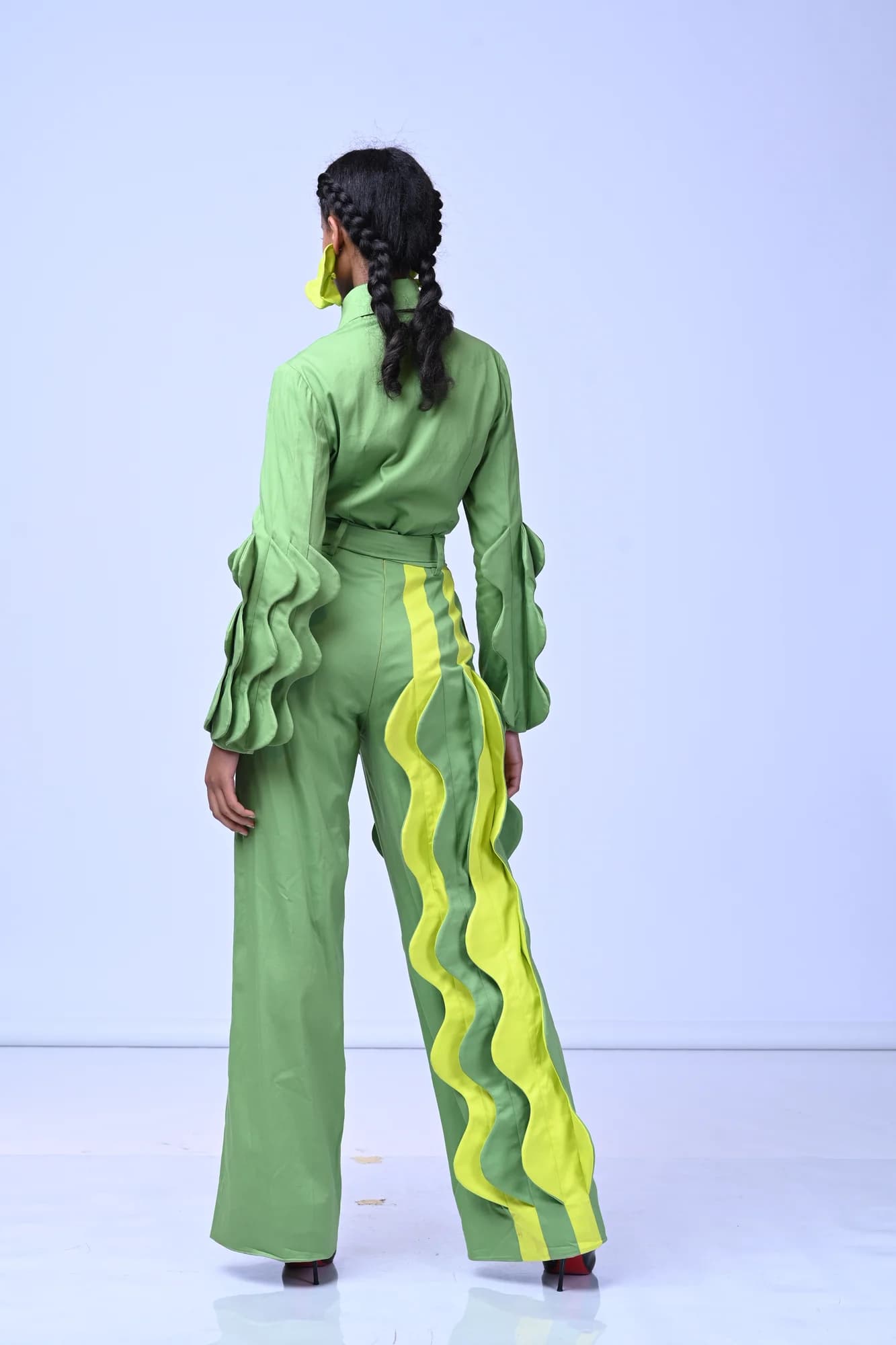 JB Look 23 thumbnail 3