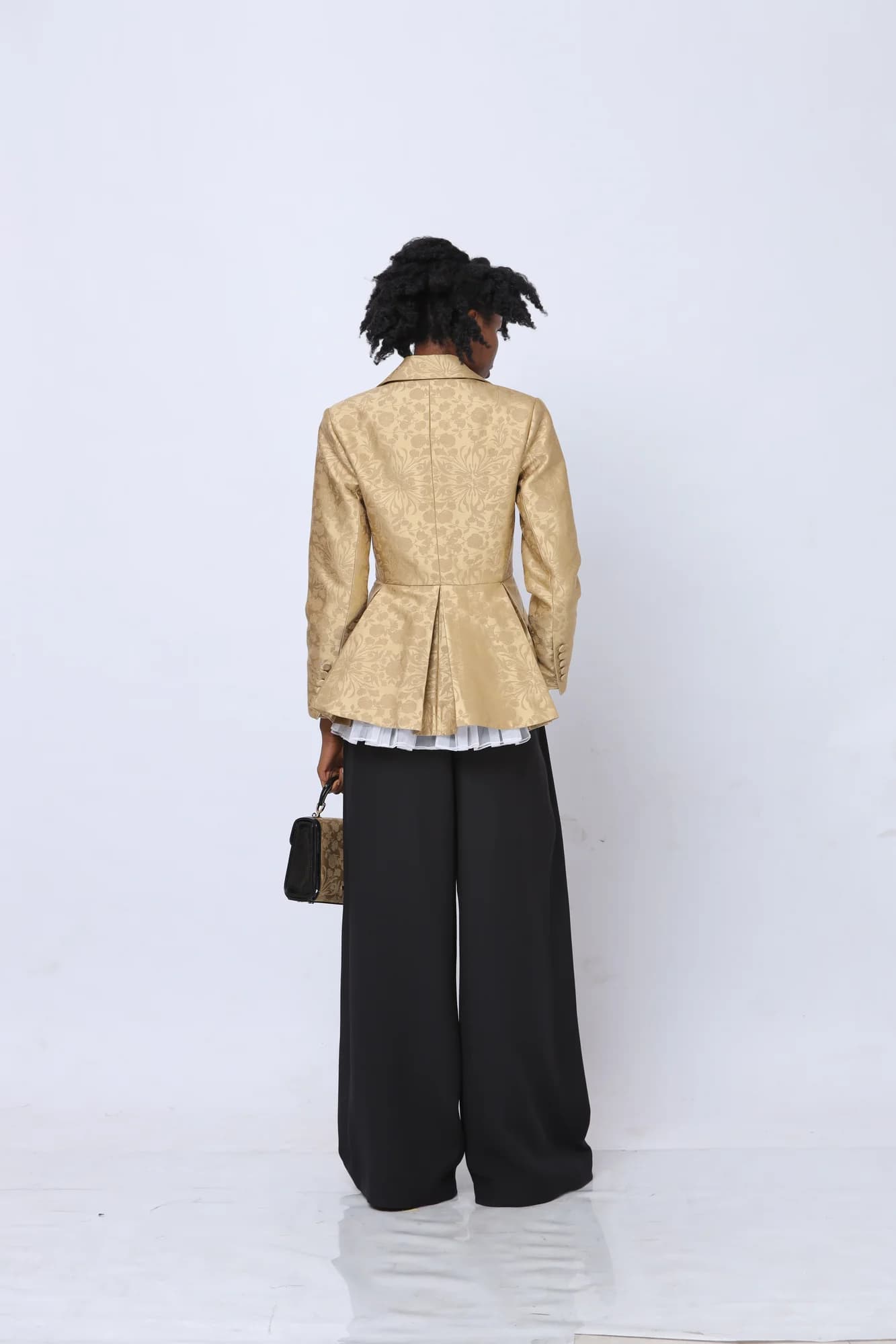 PM Look 30 thumbnail 2