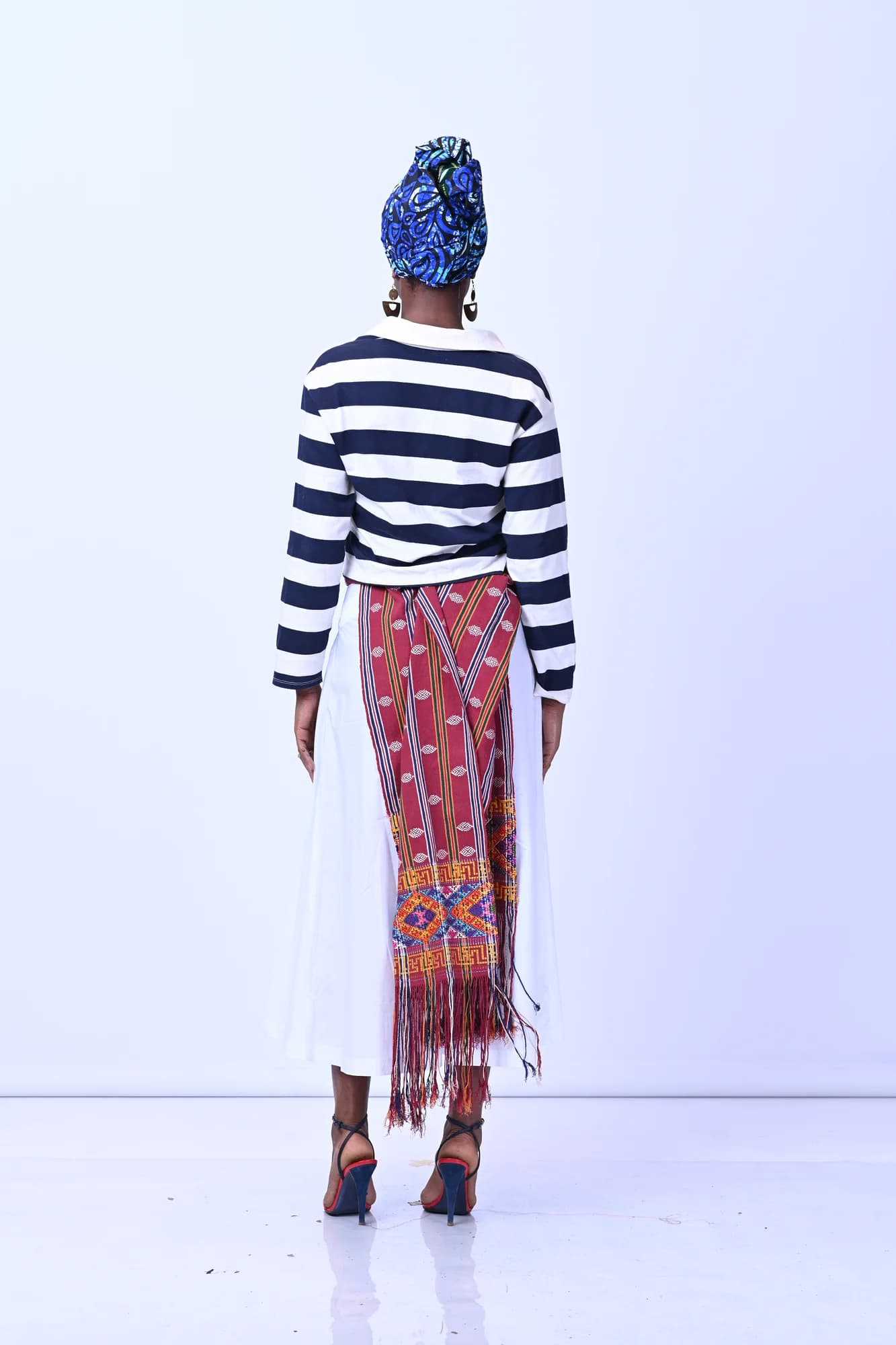 SJ Look 9 thumbnail 3