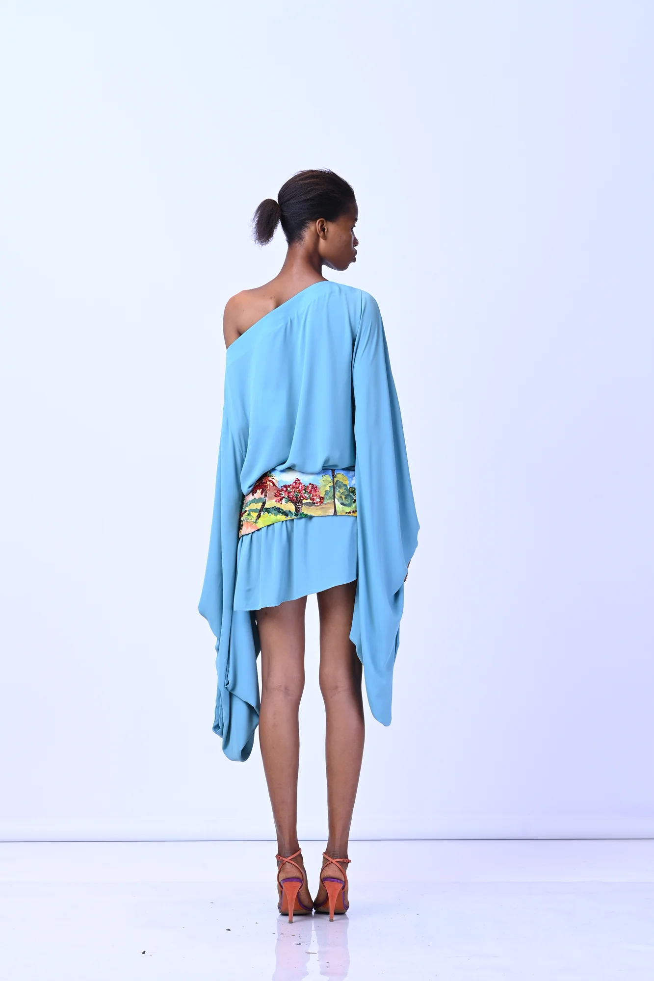 SJ Look 19 thumbnail 2