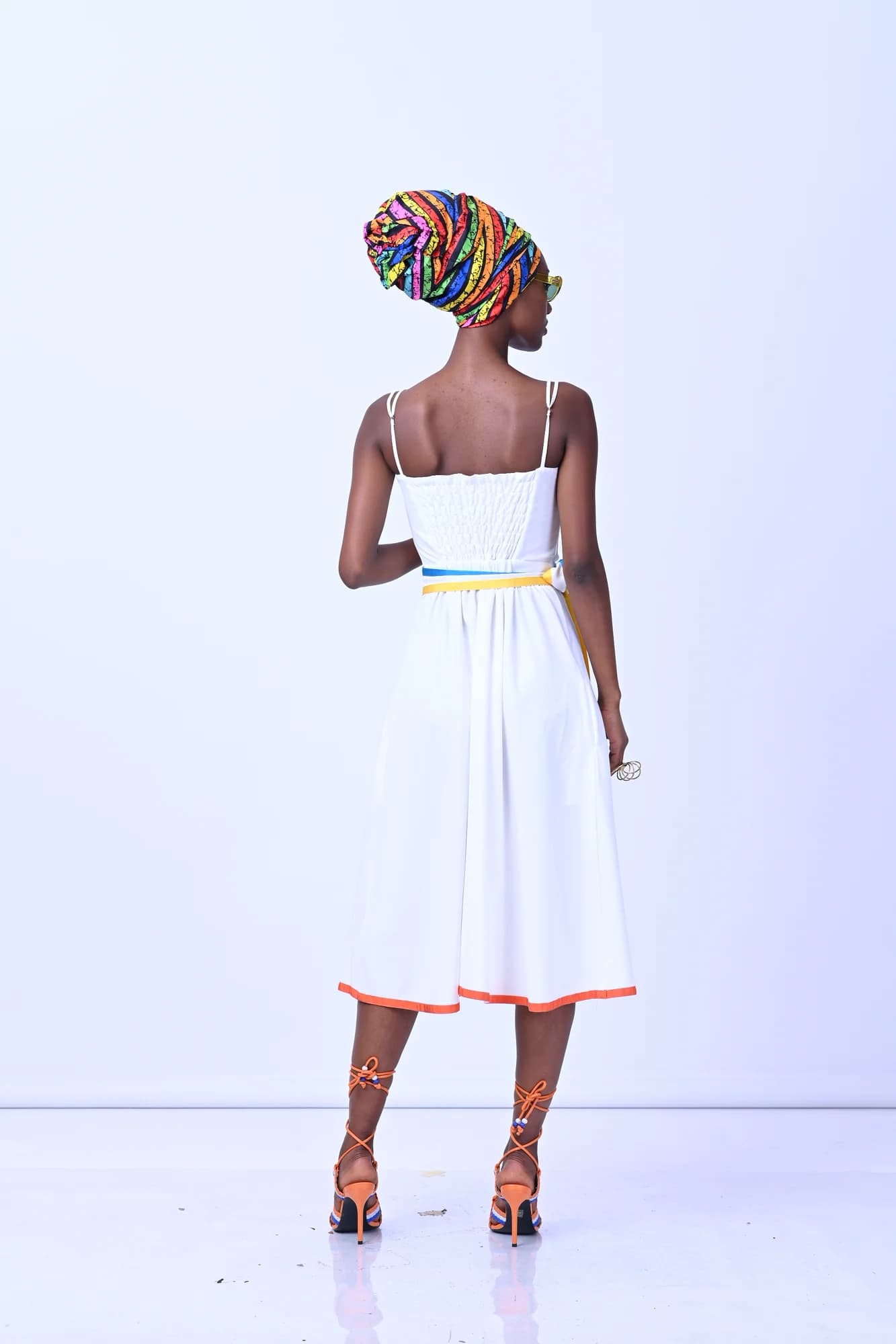 SJ Look 10 thumbnail 2