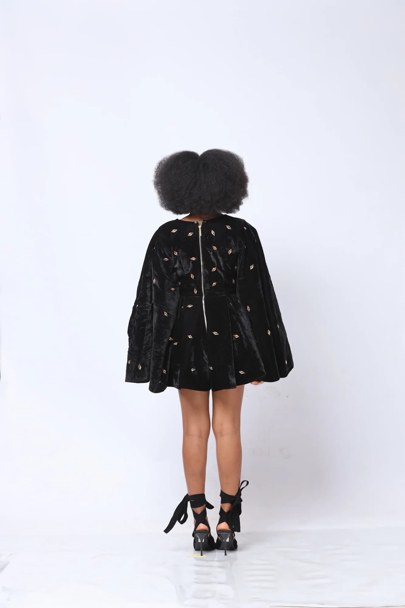 TO Look 18 thumbnail 2